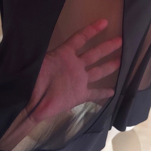 Maggie London Petites mid length dress - Picture 6 of 16